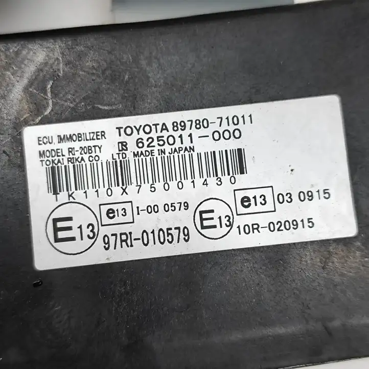 Toyota Hilux (AN10, AN20, AN30) (2004 - 2008) 625011000 Блок иммобилайзера — фото 7