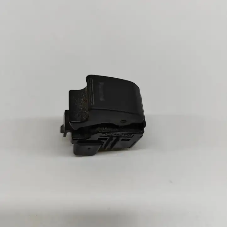 Toyota Hilux (AN10, AN20, AN30) (2011 - 2015) 848100K010 Блок кнопок стеклоподъемников — фото 2