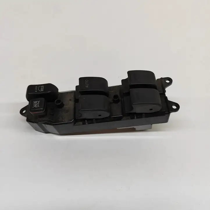 Toyota Hilux (AN10, AN20, AN30) (2011 - 2015) 848200K061 Блок кнопок стеклоподъемников — фото 1