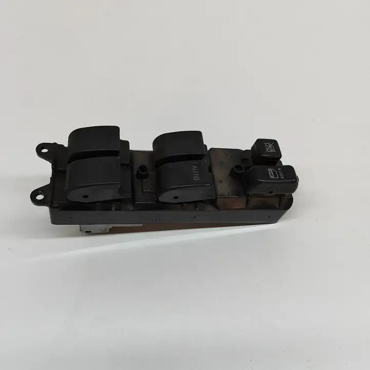 Toyota Hilux (AN10, AN20, AN30) (2011 - 2015) 848200K061 Блок кнопок стеклоподъемников — фото 3