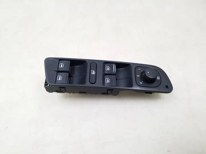 Volkswagen Tiguan (2007 - 2011) 1K4959857B Блок кнопок стеклоподъемников — фото 2