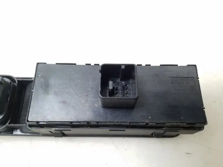 Volkswagen Tiguan (2007 - 2011) 1K4959857B Блок кнопок стеклоподъемников — фото 3