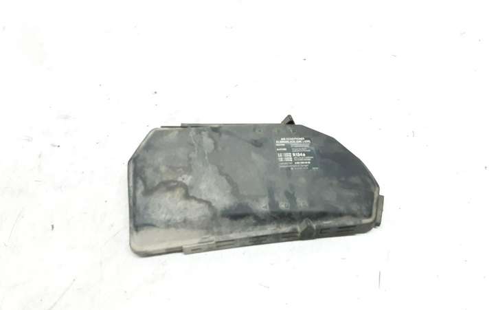 Mercedes-Benz S W220 (1998 - 2006)  2205400182 Крышка ящика предохранителей