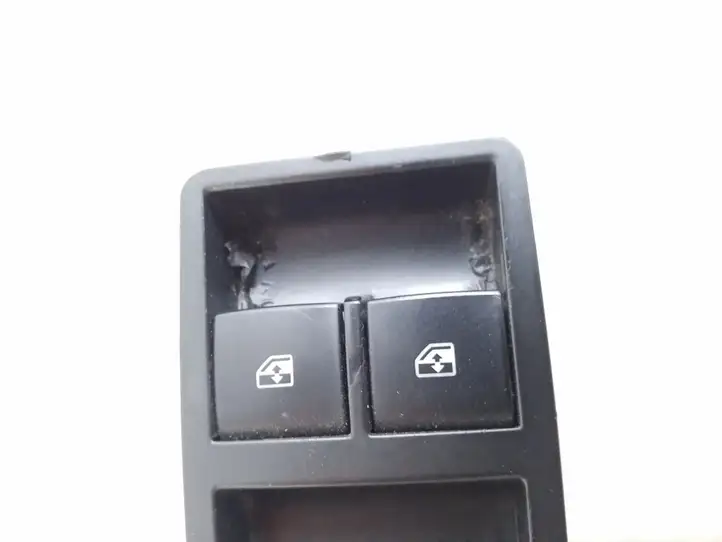 Opel Insignia A (2008 - 2017) 13305009 Кнопка стеклоподъемников — фото 2