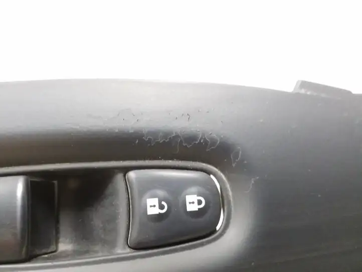 Nissan Qashqai (2013 - 2017) Кнопка стеклоподъемников — фото 3