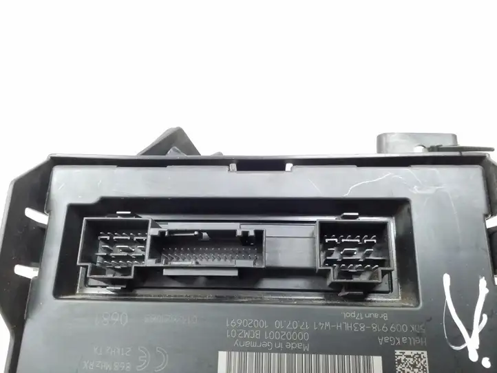 Audi A5 8T 8F (2007 - 2011) 8K0907064CP Модуль комфорта — фото 3