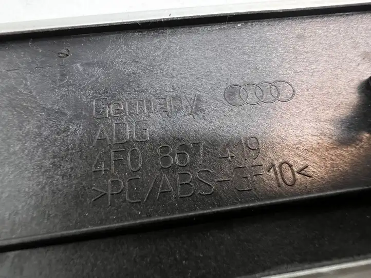 Audi A6 S6 C6 4F (2004 - 2008) 4F0867410A Прочие детали салона — фото 9