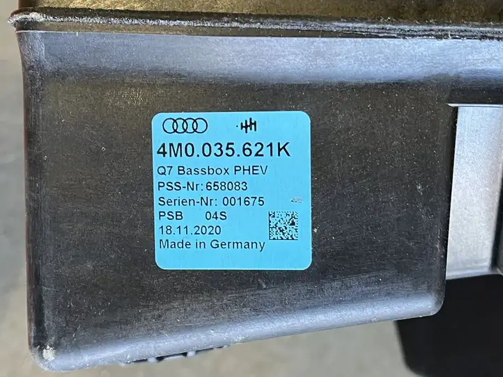 Audi Q7 4M (2015 - ) 4M0035621K Сабвуфер — фото 4