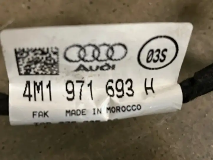 Audi Q7 4M (2015 - ) 4M0971693 Прочая электропроводка — фото 4
