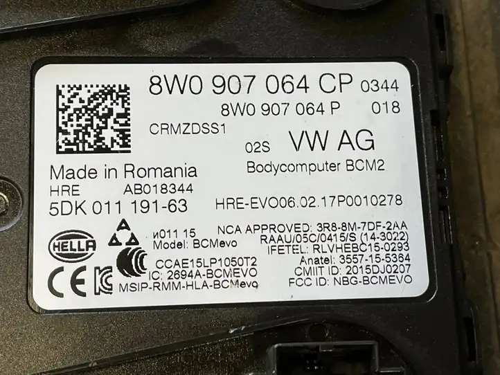 Audi A4 S4 B9 (2015 - 2019) 8W0907064CP Модуль управления кузовом (BCM) — фото 3