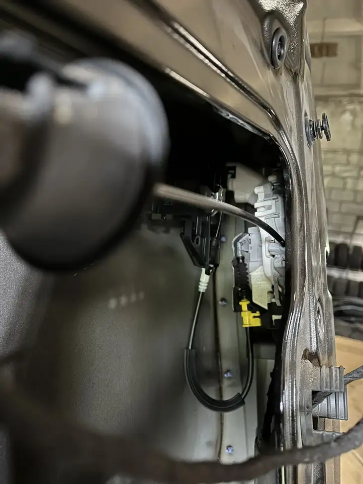 Audi A5 8T 8F (2011 - 2016) Передняя дверь — фото 5