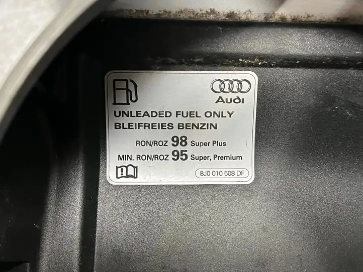 Audi RS5 (2010 - 2015) 8J0010508DF Крышка топливного бака — фото 5