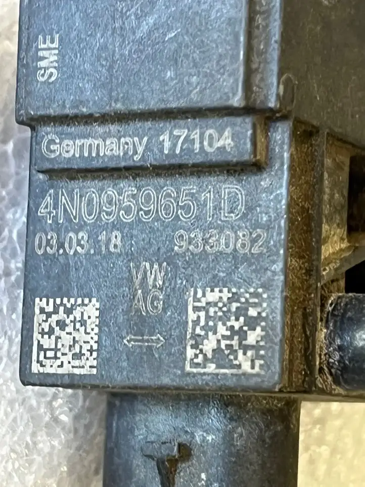 Audi Q5 SQ5 (2017 - ) 4N0959651D Датчик удара SRS — фото 3