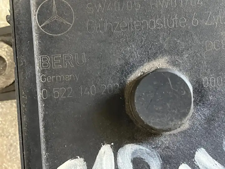 Mercedes-Benz S W221 (2005 - 2013) 0522140202 Реле накала свечей — фото 4