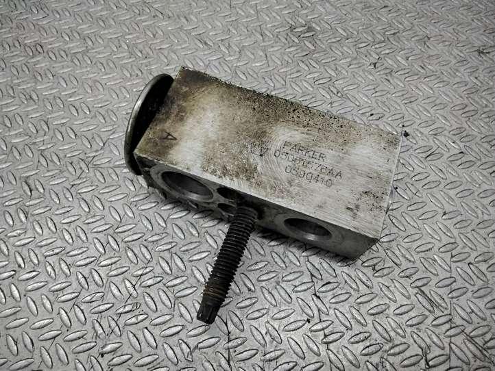 Chrysler Pacifica (2003 - 2008)  05061576AA Клапан расширительный