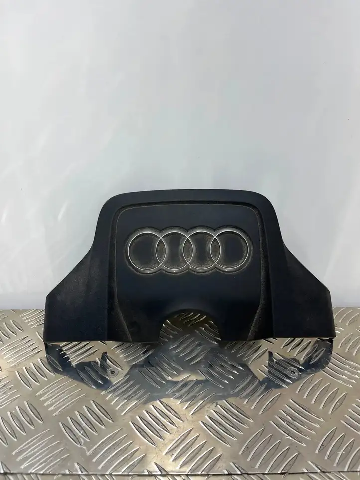 Audi Q5 SQ5 (2012 - 2017) 06E103926N Прочие детали моторного отсека — фото 1