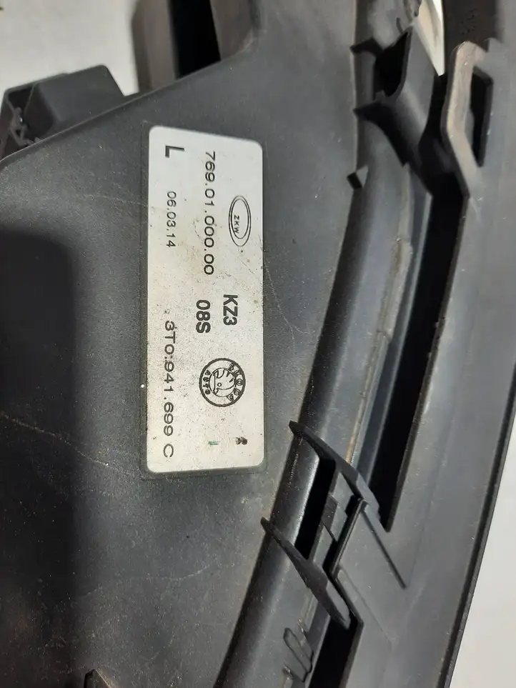 Skoda Superb B6 (3T) (2008 - 2015) 3T0941699C Передняя противотуманная фара — фото 4