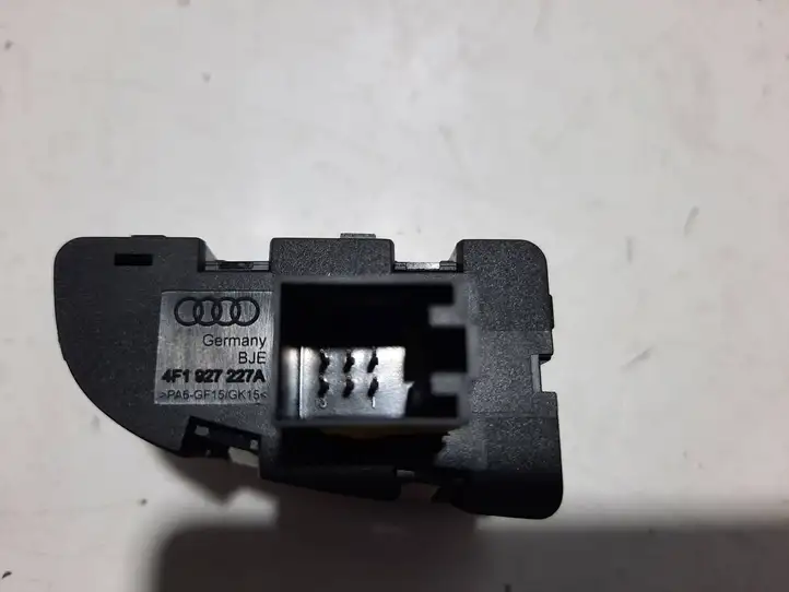 Audi A6 S6 C6 4F (2004 - 2008) 4F1927227A Ручка бардачка — фото 4