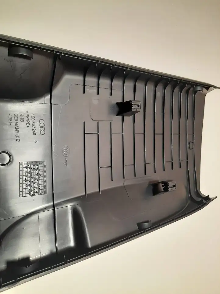 Audi A6 C7 (2014 - 2018) 4G0867240A Нижняя обшивка стойки B — фото 7