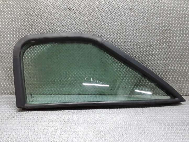 Opel Movano A (1998 - 2010)  43R000464 Маленькое стекло 