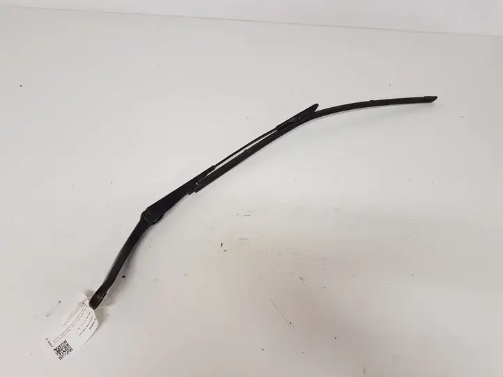 BMW 3 F30 F35 F31 (2012 - 2018) 726048205 Дворники лобового стекла — фото 1