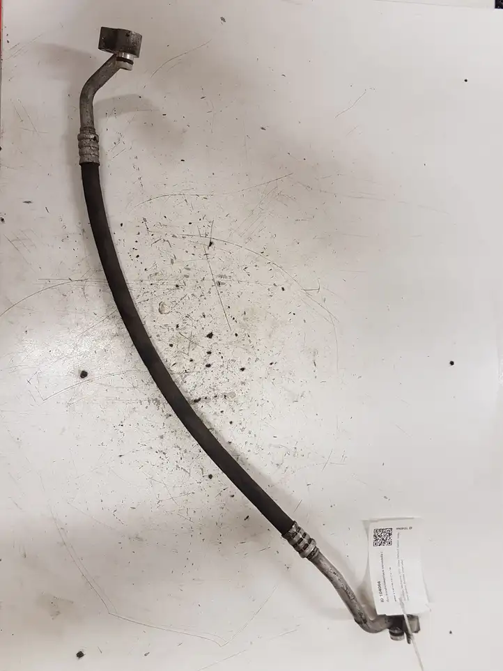 BMW 3 F30 F35 F31 (2012 - 2018) 921208206 Трубки и шланги кондиционера — фото 1