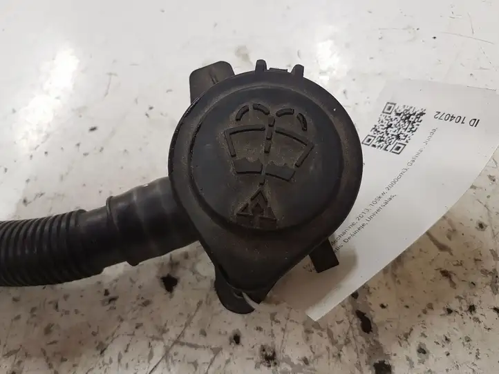 BMW 3 F30 F35 F31 (2012 - 2018) 724166403 Горловина бачка омывателя — фото 3