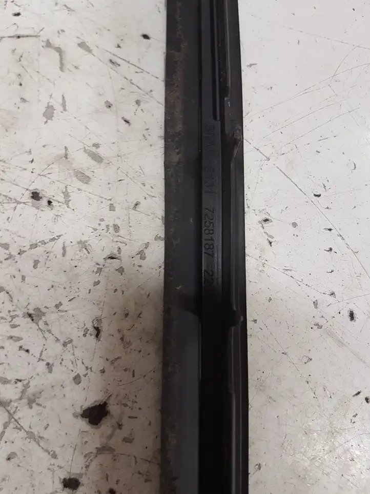 BMW 3 F30 F35 F31 (2012 - 2018) 7258187 Накладка стоек лобового стекла — фото 4