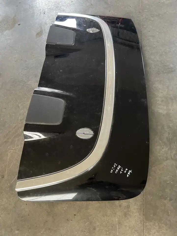 Mercedes-Benz E A207 (2010 - 2017) A2077500375 Крышка багажника — фото 2