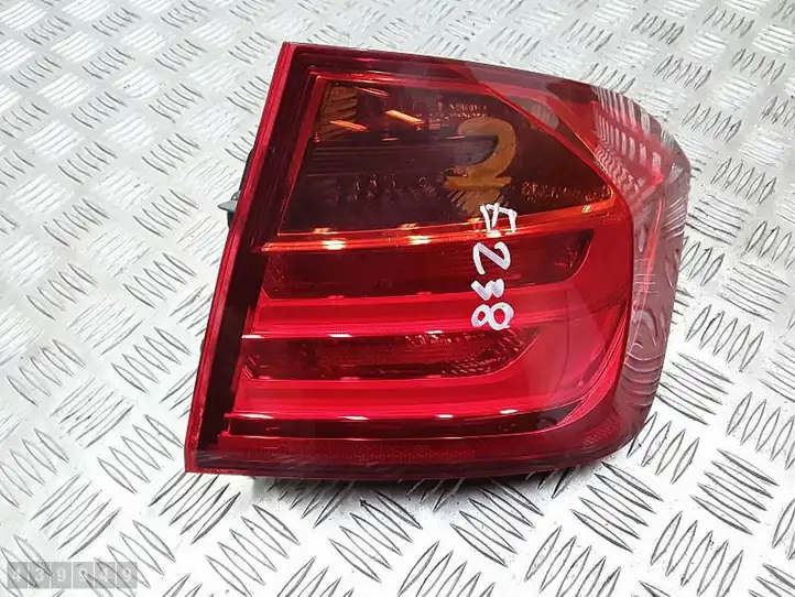 BMW 3 F30 F35 F31 (2012 - 2018) 7259894 Задний фонарь в кузове — фото 1