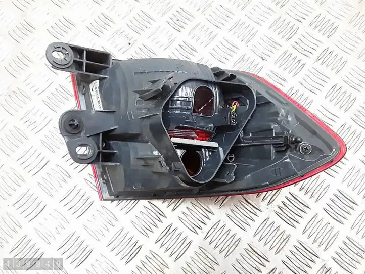 BMW 3 F30 F35 F31 (2012 - 2018) 7259894 Задний фонарь в кузове — фото 8