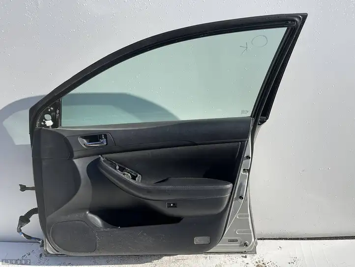 Toyota Avensis T250 (2006 - 2009) Дверь — фото 2
