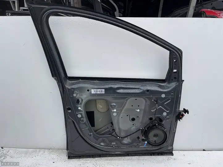 Seat Alhambra (Mk2) (2010 - 2017) Дверь — фото 2
