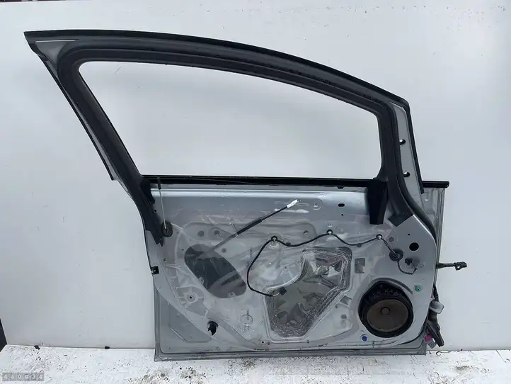 Opel Astra J (2012 - 2015) Дверь — фото 2