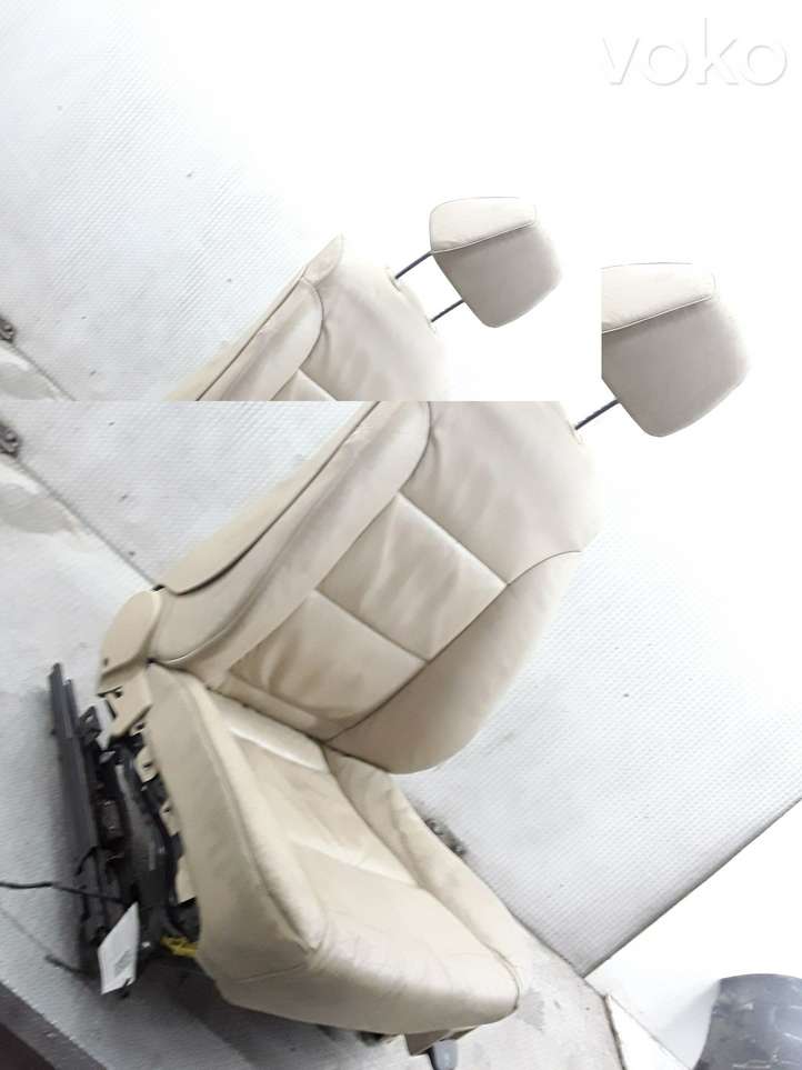BMW 5 E60 E61 (2004 - 2010)   Комплект отделки дверей