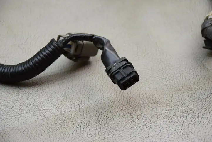 Nissan Juke I F15 (2010 - 2018) 24011BV80B Проводка двигателя — фото 16