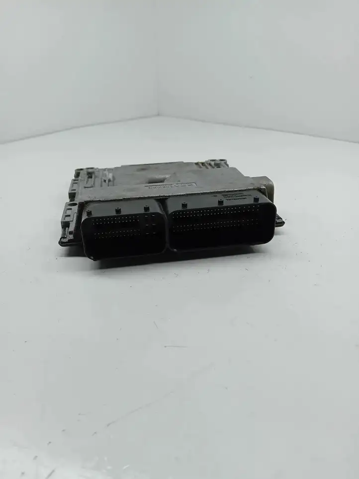 Mercedes-Benz C W204 (2007 - 2014) A2711502279 Блок управления двигателем (ЭБУ) — фото 3