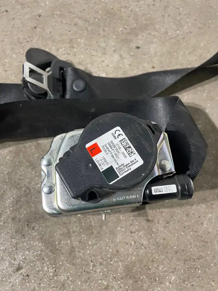 BMW X5 F15 (2013 - 2017) 622736100C Передний ремень безопасности — фото 8