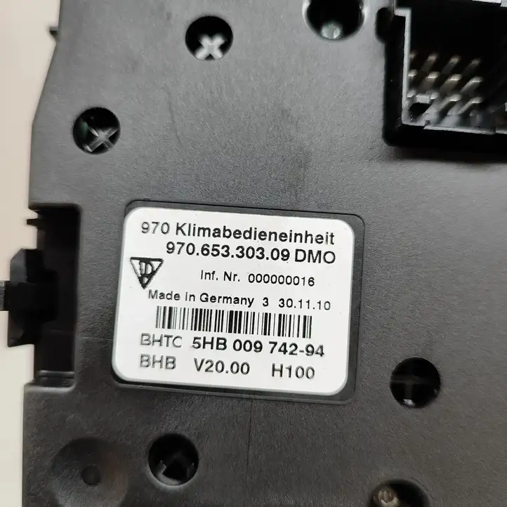Porsche Panamera (970) (2009 - 2013) 97065330309 Блок кнопок на панели — фото 4