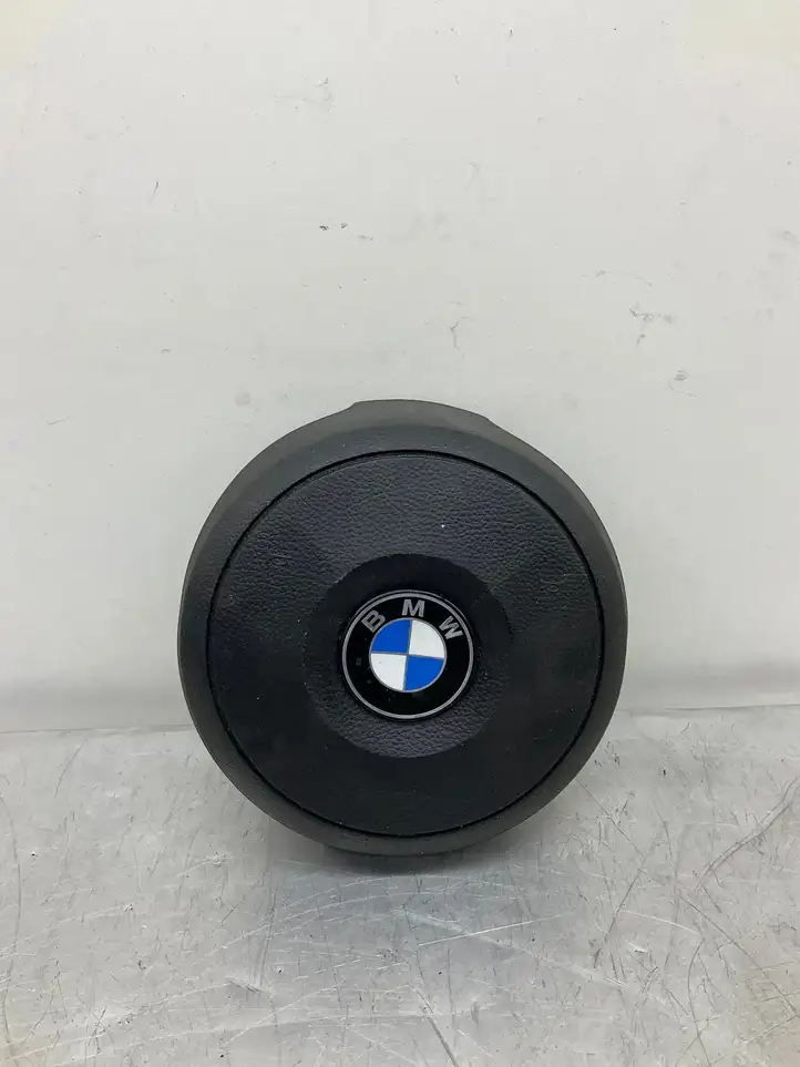 BMW 5 E60 E61 (2004 - 2010) 6073844 Подушка безопасности руля — фото 1