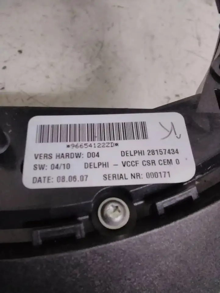 Citroen C5 (2008 - 2017) 96654122ZD Кнопки на рулевом колесе — фото 3