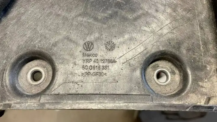 Volkswagen Jetta VI (2011 - 2018) 5C0915331 Площадка аккумулятора — фото 3