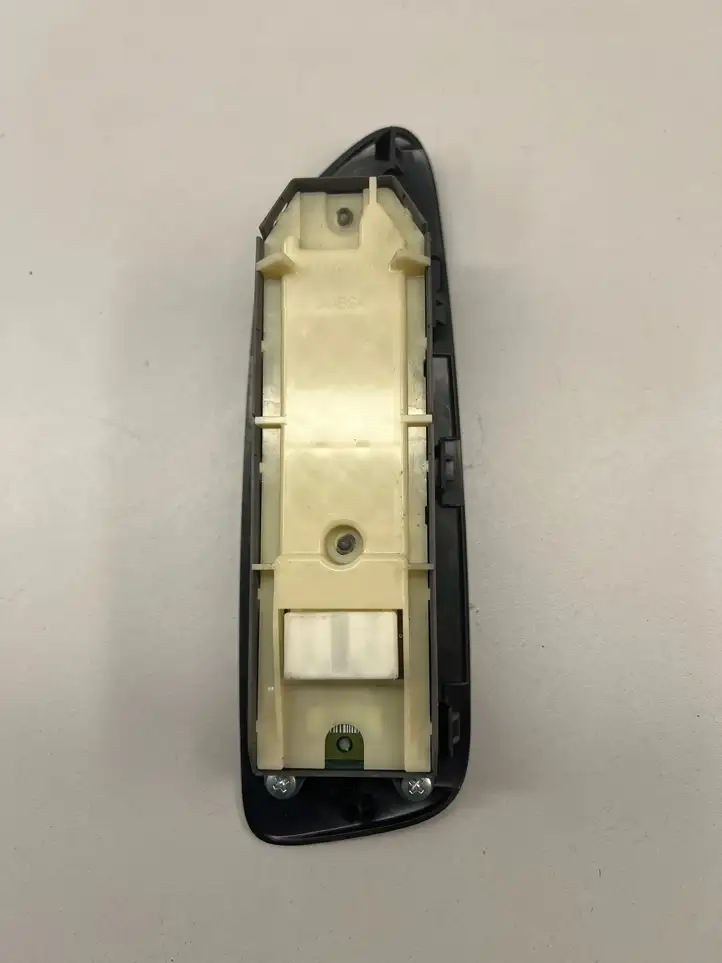 Toyota Auris 150 (2006 - 2012) 515220 Кнопка стеклоподъемников — фото 2