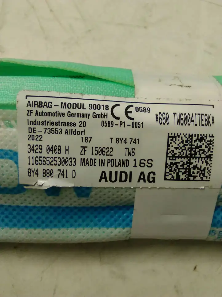 Audi A3/S3 8Y (2020 - ) 8Y4880741D Боковая подушка безопасности шторка — фото 2
