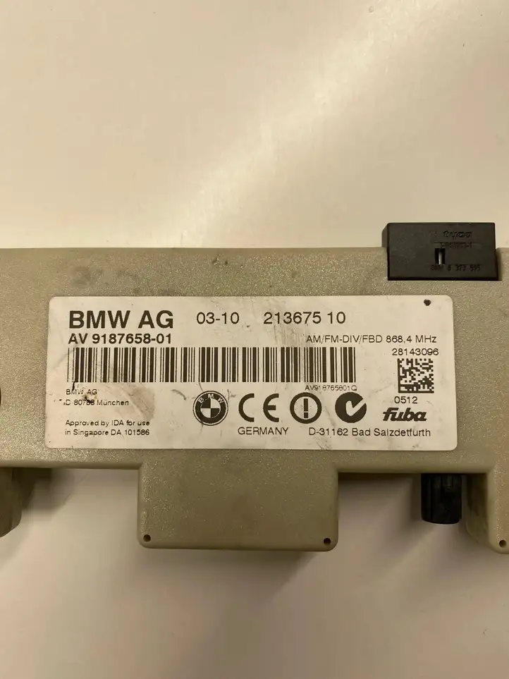 BMW 3 E92 E93 (2005 - 2014) 9187658 Усилитель антенны — фото 3