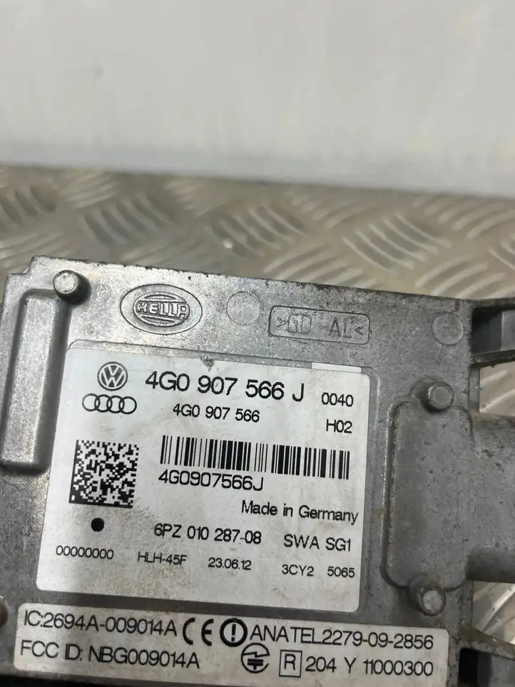 Audi A7 S7 4G (2010 - 2014) 4G0907566J Радар контроля слепых зон — фото 4