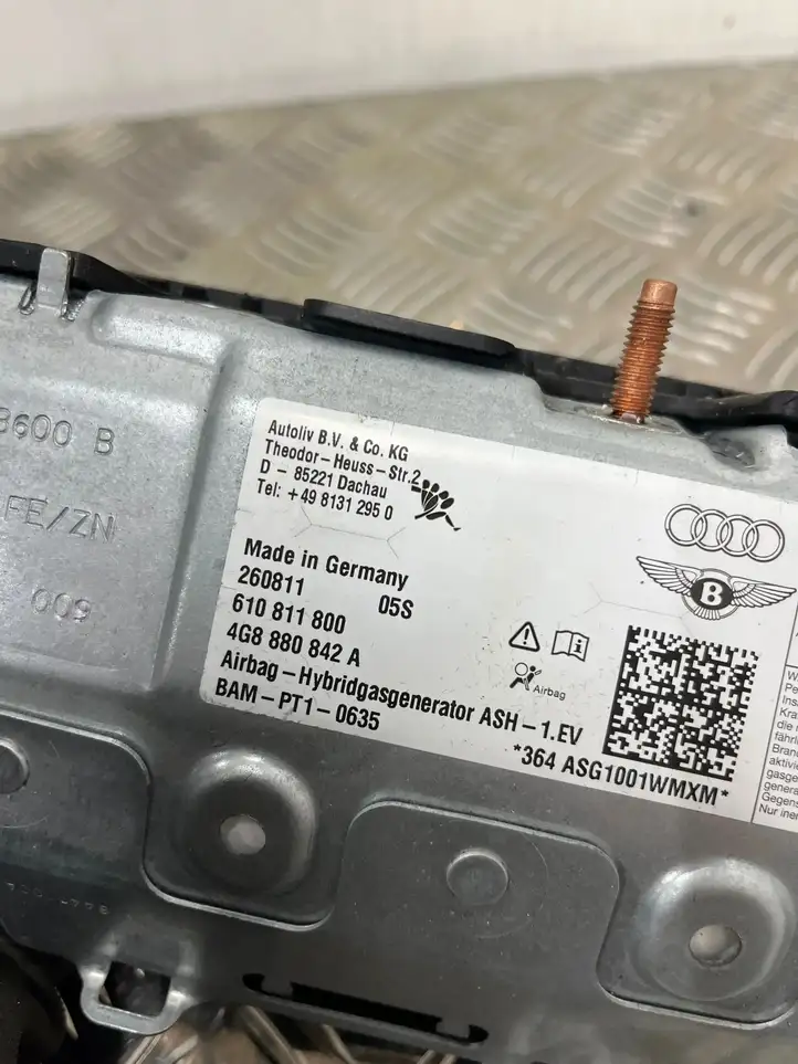 Audi A7 S7 4G (2010 - 2014) 4G8880842A Коленная подушка безопасности — фото 4
