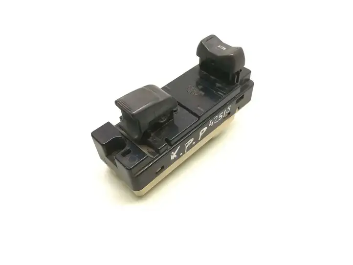 Isuzu Rodeo (1998 - 2004) 514633 Кнопка стеклоподъемников — фото 2