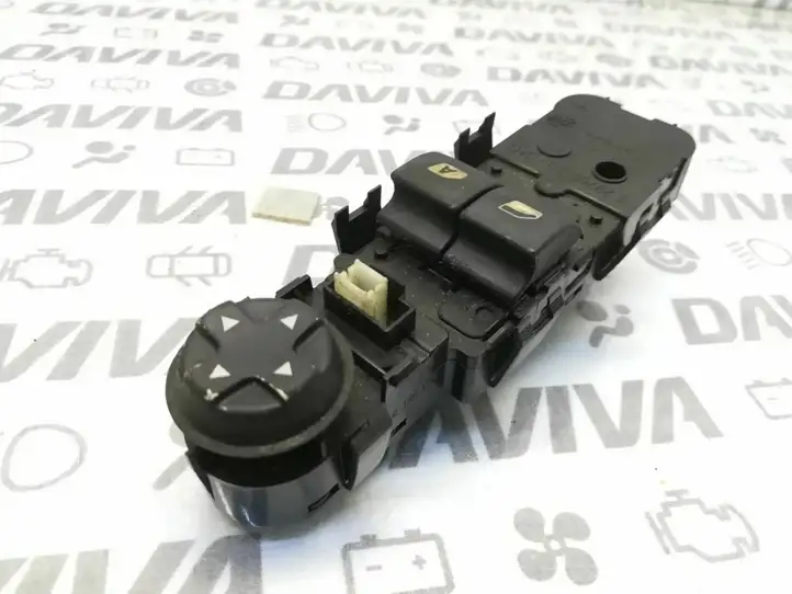 Peugeot 207 (2010 - 2016) 96548589XT Блок кнопок стеклоподъемников — фото 2