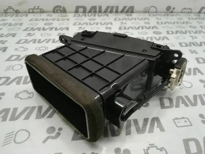 Hyundai i30 (2007 - 2012) 97410-2L000 Боковой воздушный дефлектор — фото 2